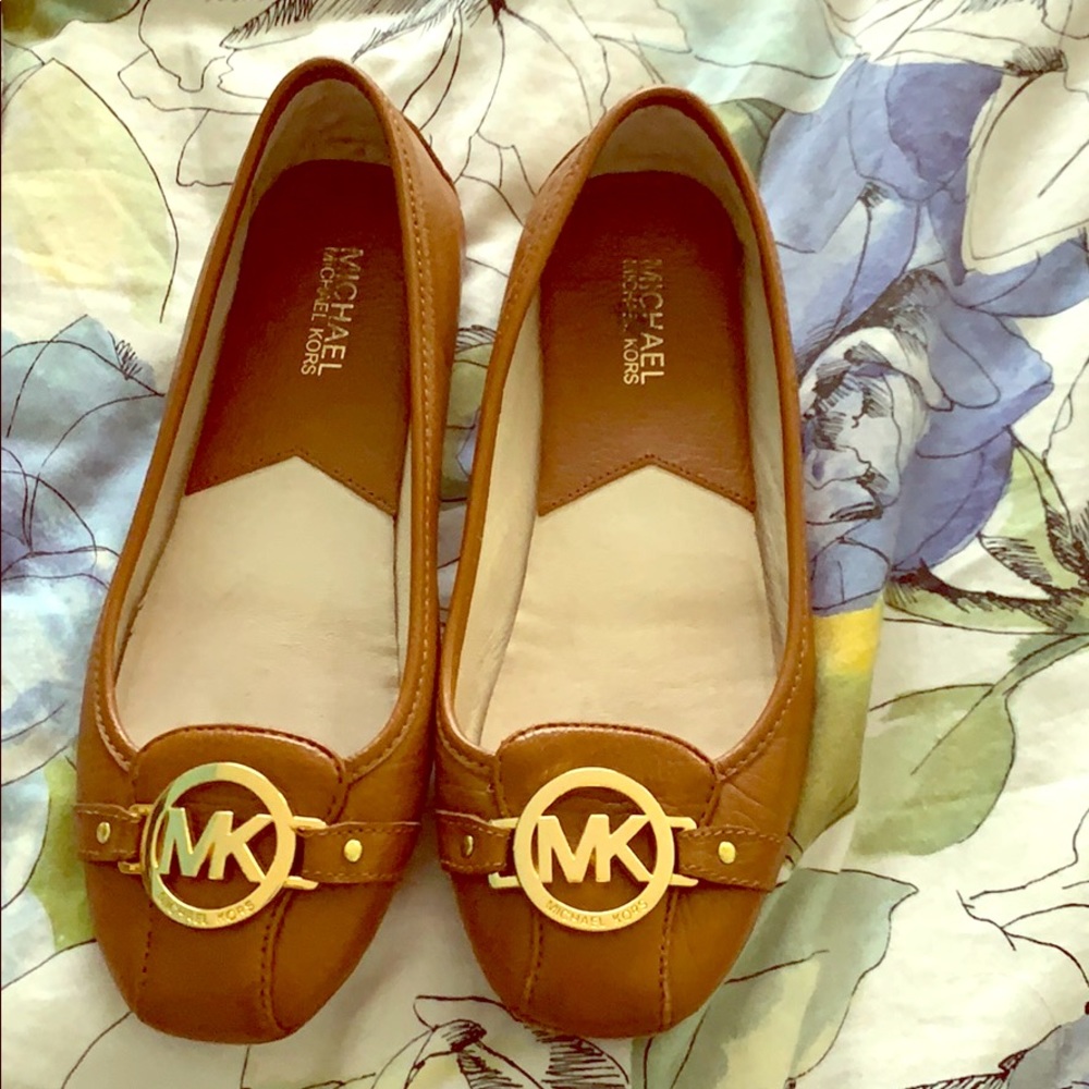 Michael Kors flats